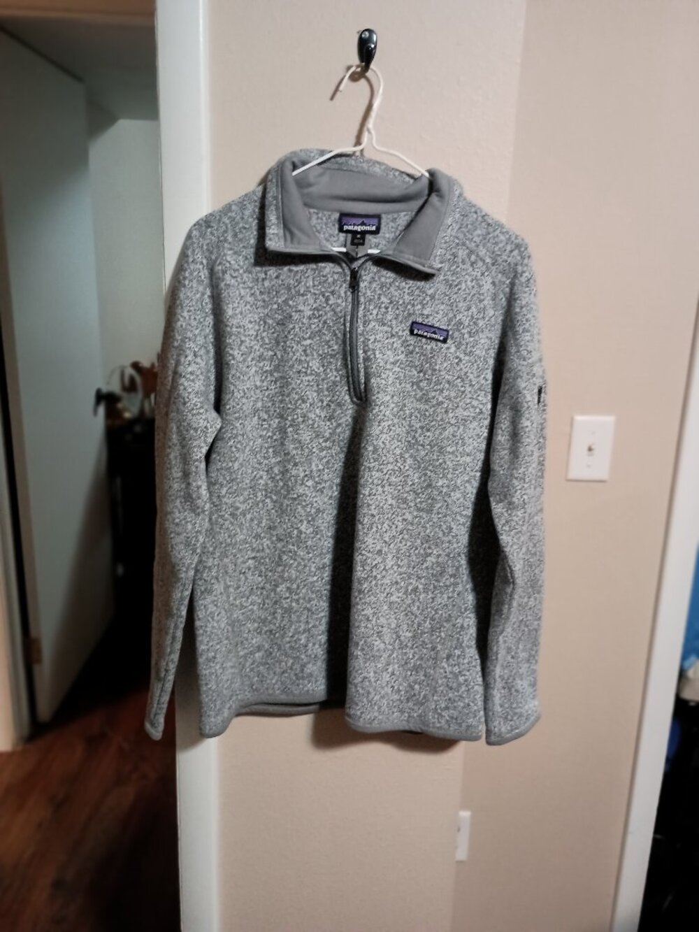 Patagonia Worn Wear Women 1/4 Zip Pullover Sweatshirt Size XL Gray*Read*